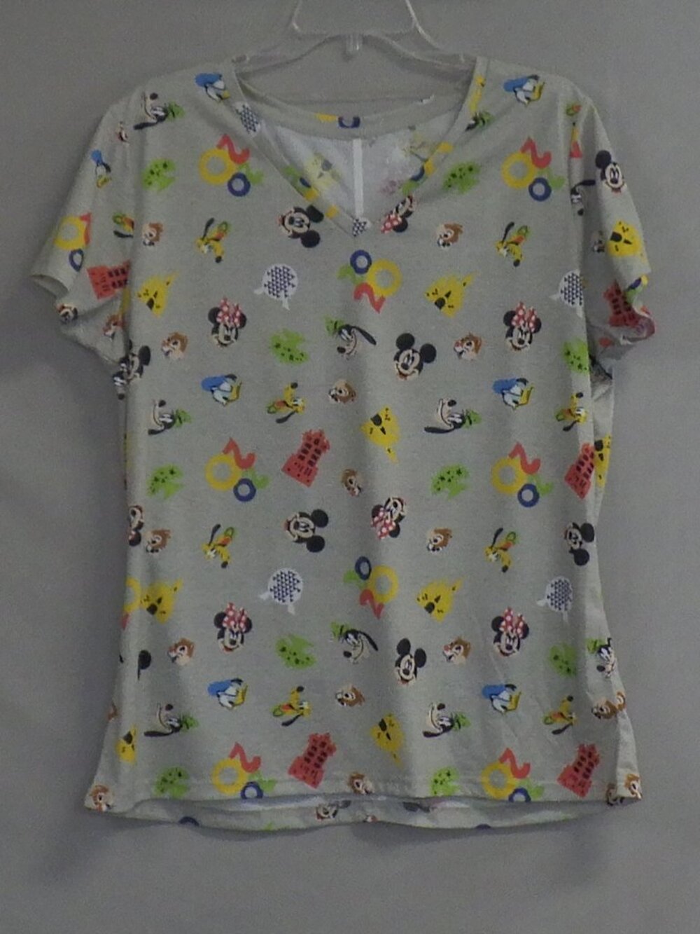 Disney Parks 2020 All-Over Print V-Neck T-Shirt A637